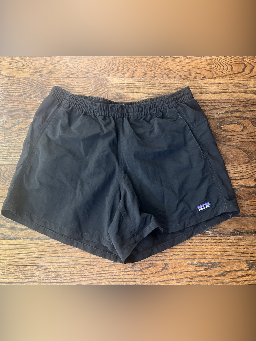 Patagonia Women’s Black Baggies Shorts 5 in, Small